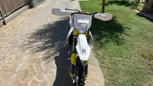 Husqvarna FE 350 (2022)  (5)