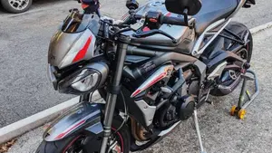 Triumph Street Triple RS (2020 - 22) 