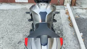 Triumph Street Triple RS (2020 - 22)  (5)