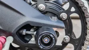 Triumph Street Triple RS (2020 - 22)  (16)