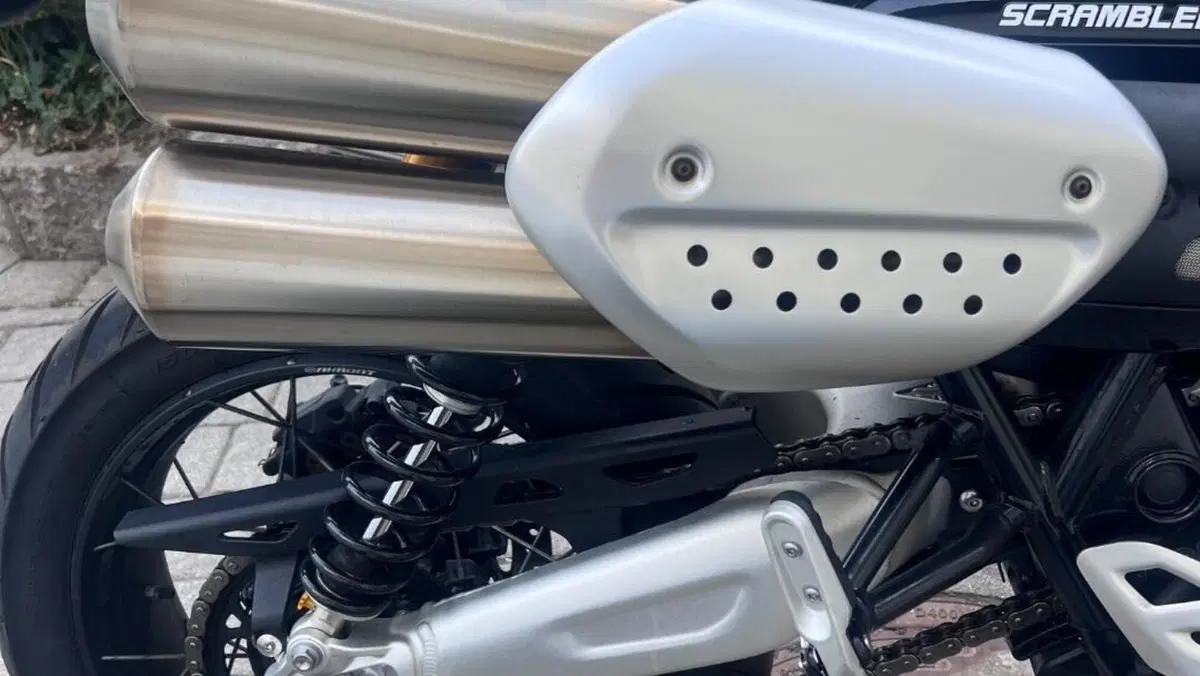 Triumph Scrambler 1200 XE (2019 - 20)  (6)