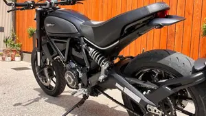 Ducati Scrambler 800 Icon Dark (2021 - 22)  (4)
