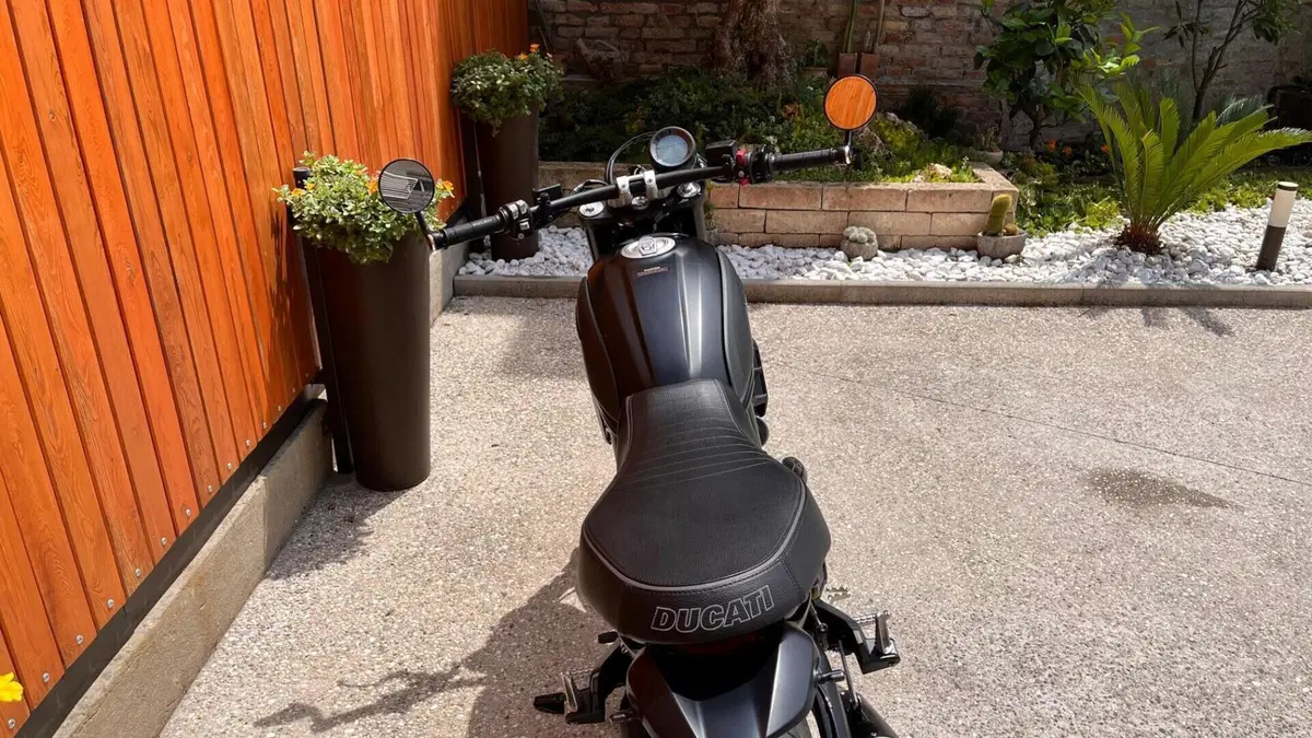 Ducati Scrambler 800 Icon Dark (2021 - 22)  (5)