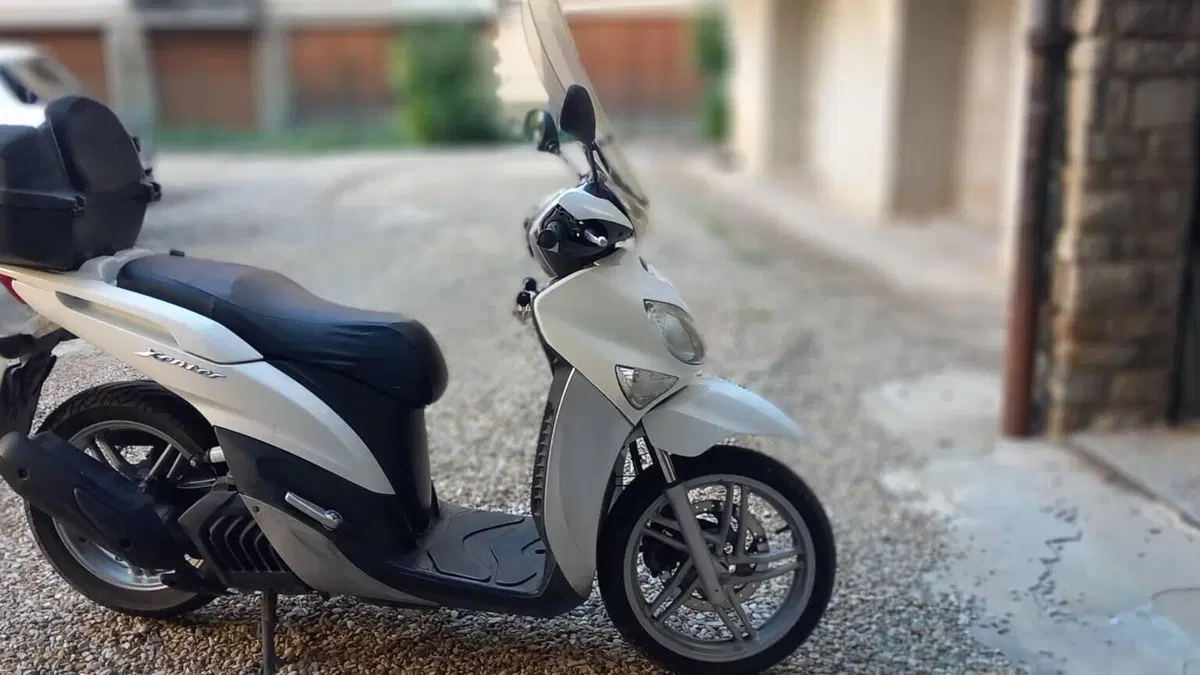 Yamaha Xenter 150 (2011 - 14)  (2)