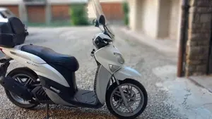 Yamaha Xenter 150 (2011 - 14)  (2)