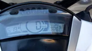 Yamaha Xenter 150 (2011 - 14)  (4)