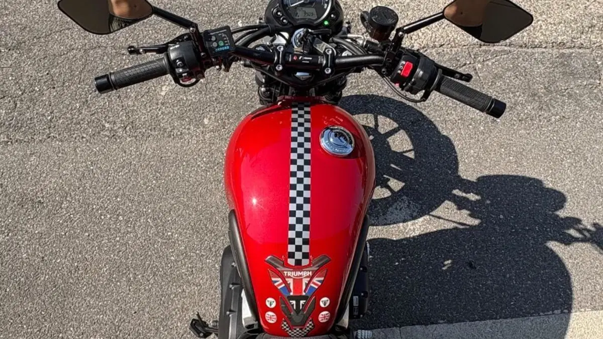 Triumph Street Twin 900 (2019 - 20)  (6)