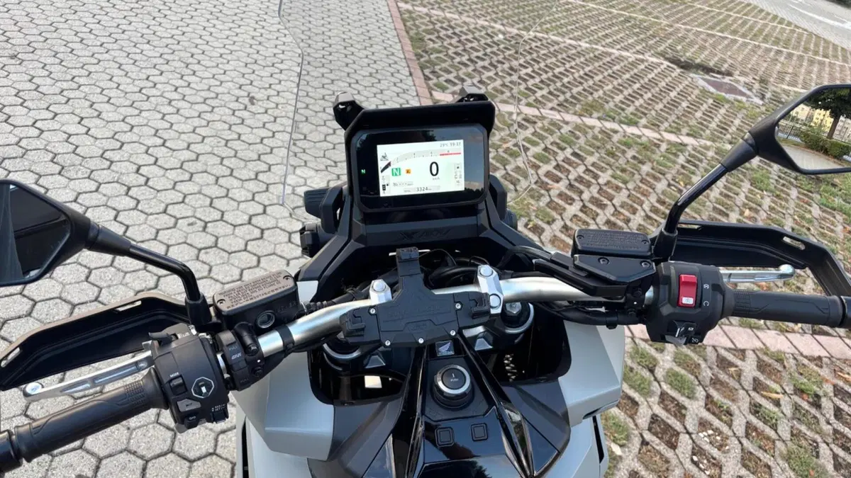 Honda X-ADV 750 (2025 - 26)  (5)