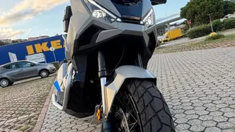 Honda X-ADV 750 (2025 - 26) usata