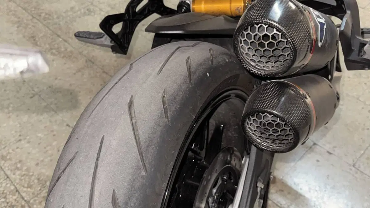 Ducati Monster 937 SP (2023 - 25)  (5)