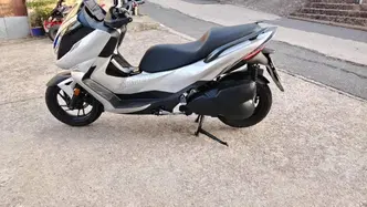Zontes ZT350-E (2023 - 25) usata