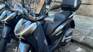Honda SH 150i (2020 - 23)  (2)