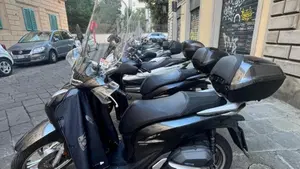 Honda SH 150i (2020 - 23)  (3)