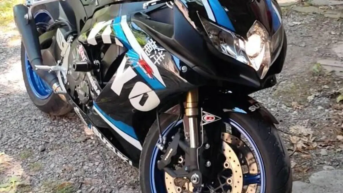 Suzuki GSX R 600 (2008 - 10)  (2)