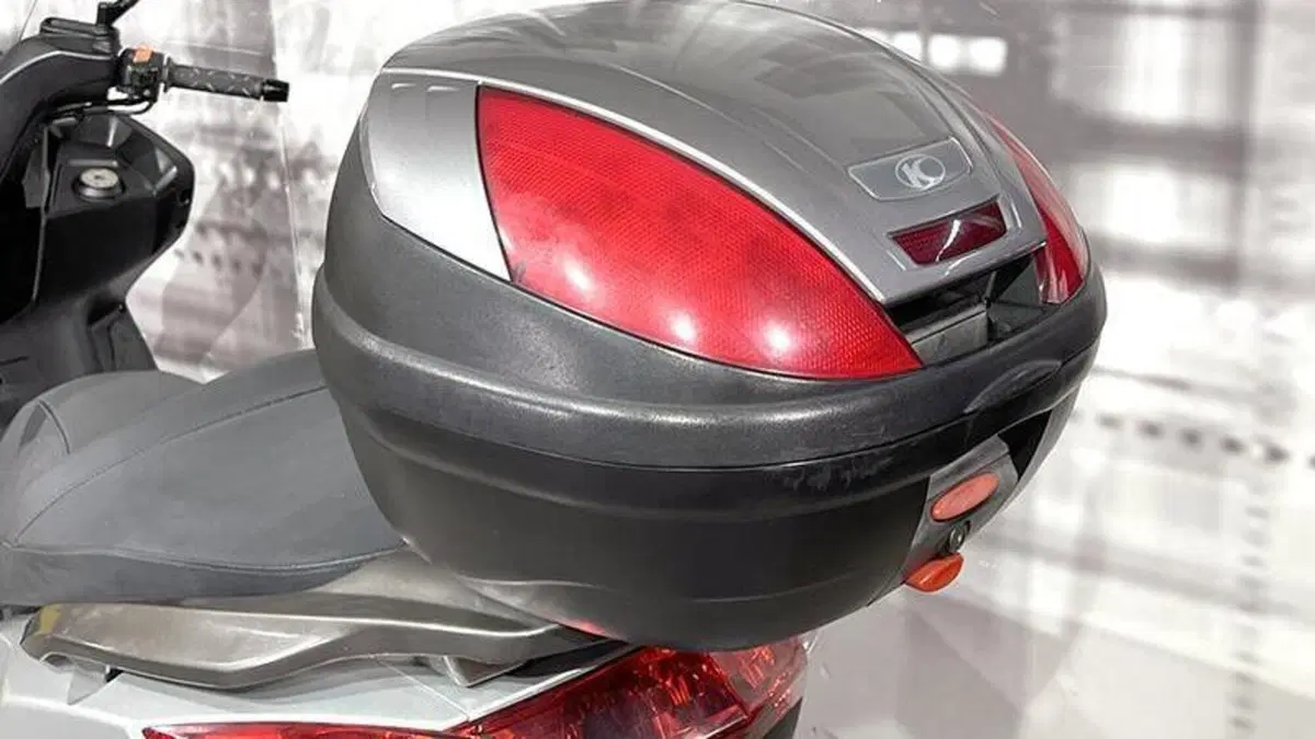 Kymco Downtown 300i (2009 - 17)  (9)