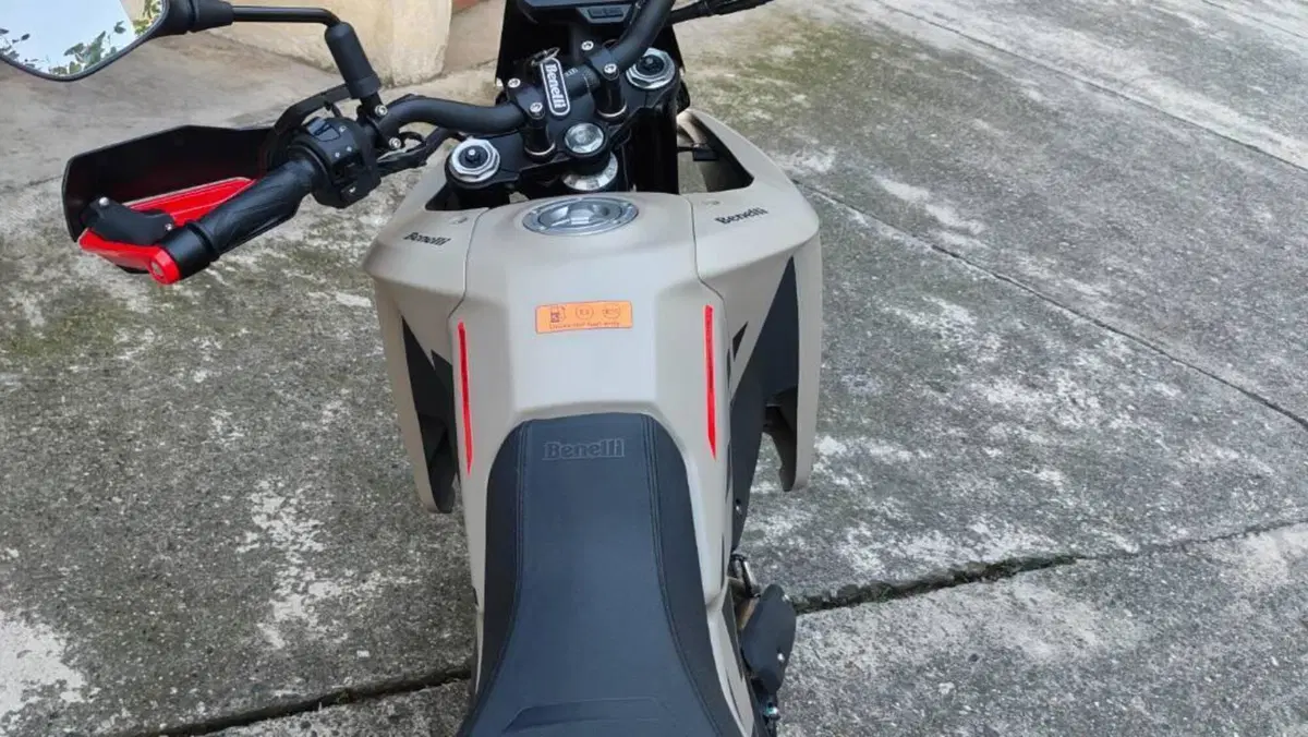 Benelli BKX 125 (2026)  (3)