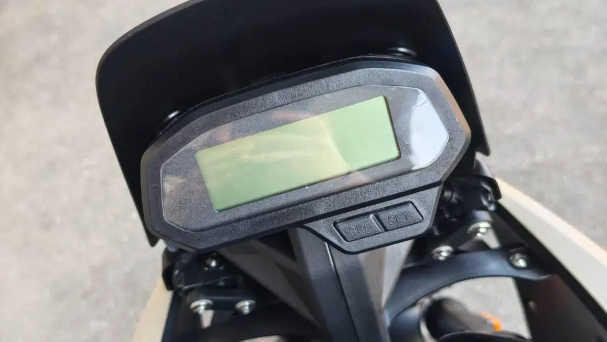 Benelli BKX 125 (2026)  (6)