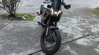 Benelli BKX 125 (2026) usata