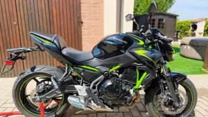 Kawasaki Z 650 (2021 - 24)  (3)