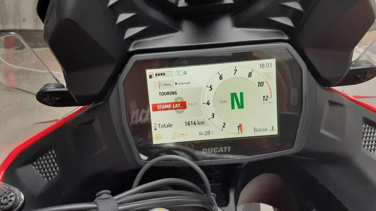 Ducati Multistrada V2 S (2025 - 26)  (8)