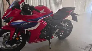 Honda CBR 500 R (2024 - 25)  (2)