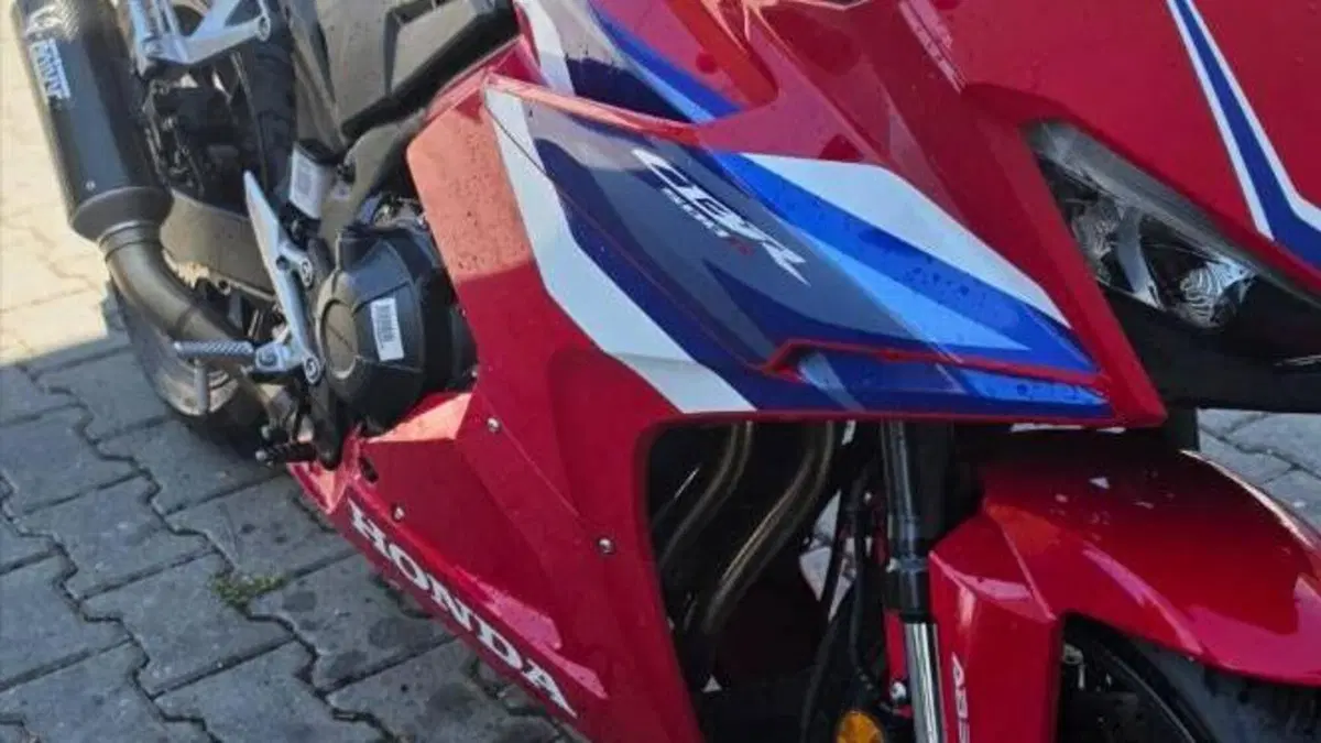 Honda CBR 500 R (2024 - 25)  (5)