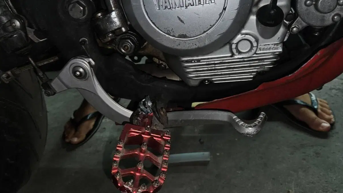 Malaguti X3M Motard 125  (9)