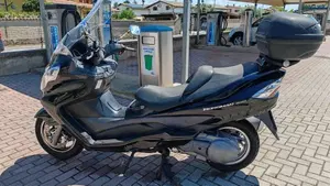 Suzuki Burgman AN 400 (2008 - 13) 