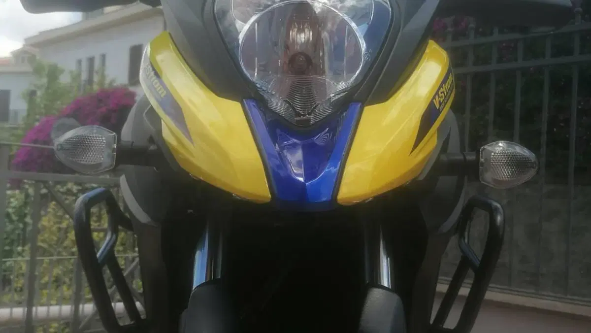 Suzuki V-Strom 650XT Explorer (2022 - 25)  (9)