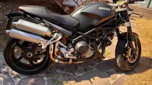 Ducati Monster S2R 1000  (2)