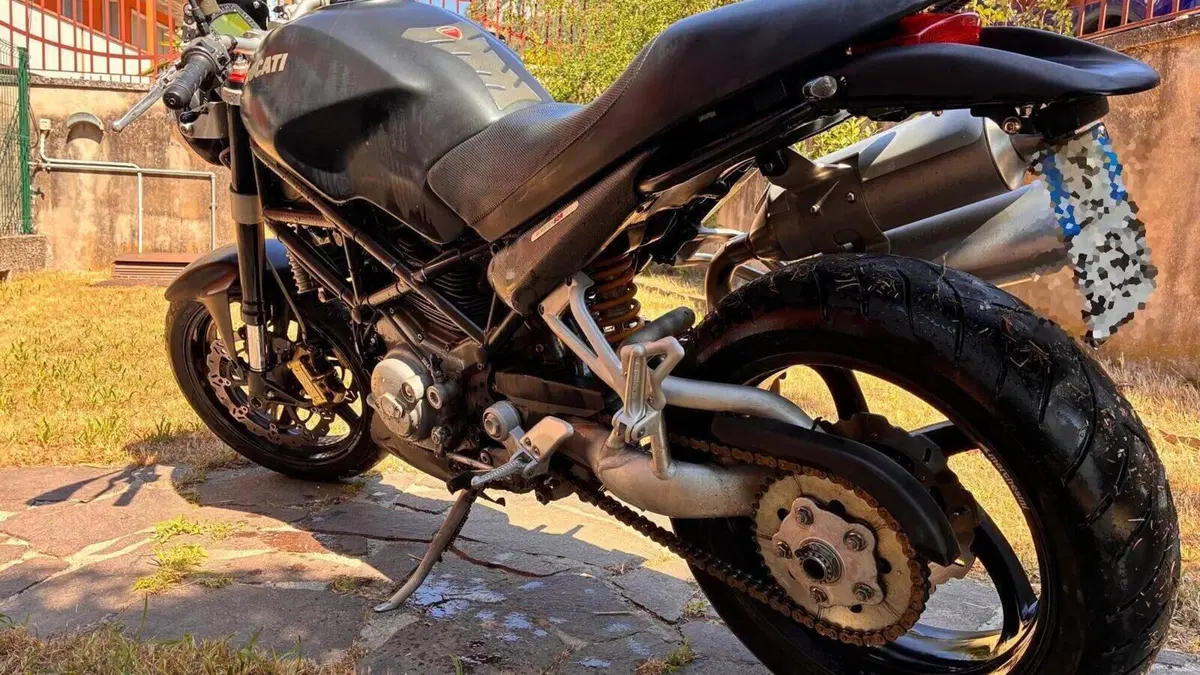 Ducati Monster S2R 1000  (5)