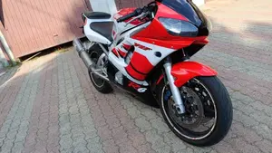 Yamaha YZF R6 (2003 - 04)  (5)