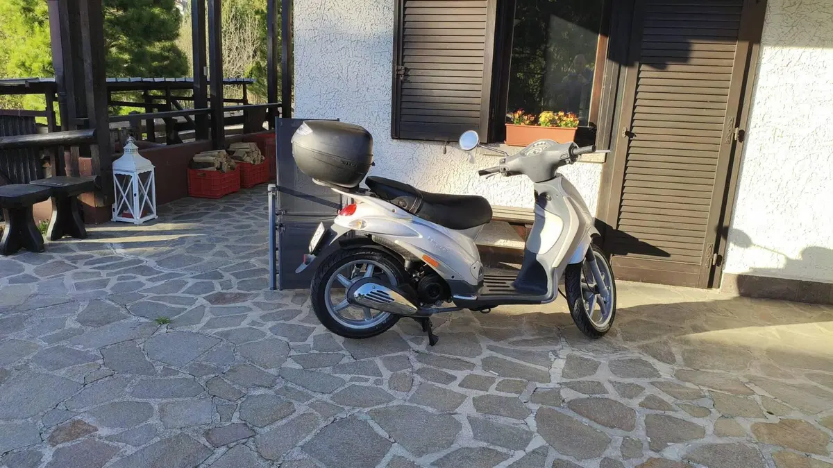 Piaggio Liberty 50 4T (2004 - 16) 