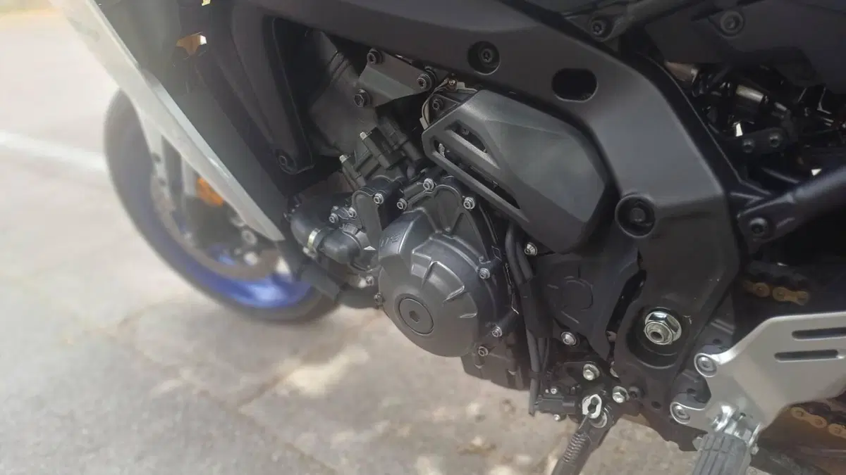 Yamaha Tracer 9 GT+ Y-AMT (2025 - 26)  (3)