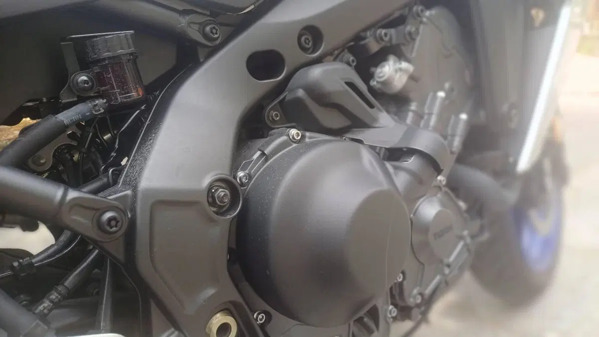 Yamaha Tracer 9 GT+ Y-AMT (2025 - 26)  (5)