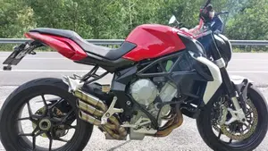 MV Agusta Brutale 675 EAS ABS (2011 - 16)  (6)