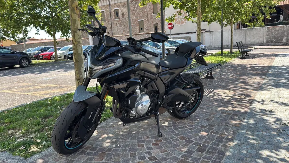 CFMOTO 675NK (2025 - 26) 