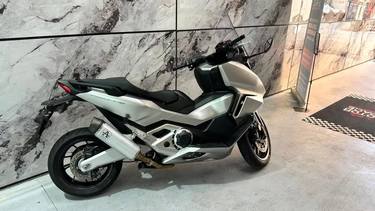 Honda Forza 750 DCT (2021 - 24)  (8)