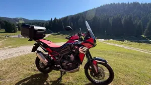 Honda Africa Twin CRF 1100L (2022 - 23)  (2)
