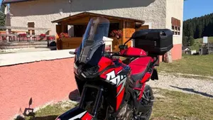 Honda Africa Twin CRF 1100L (2022 - 23)  (3)