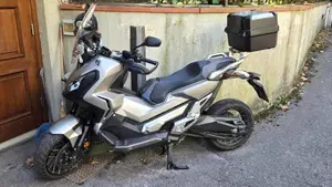 Honda X-ADV 750 (2018 - 20)  (2)