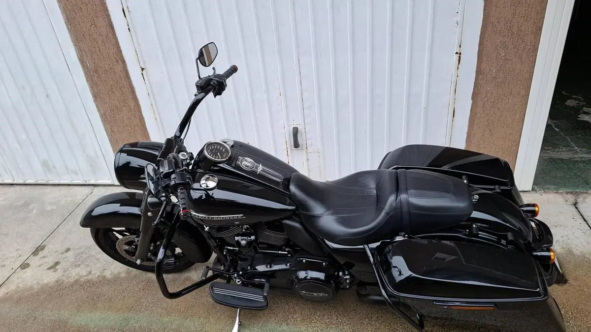 Harley-Davidson 114 Road King Special (2019 - 20) - FLHR  (8)