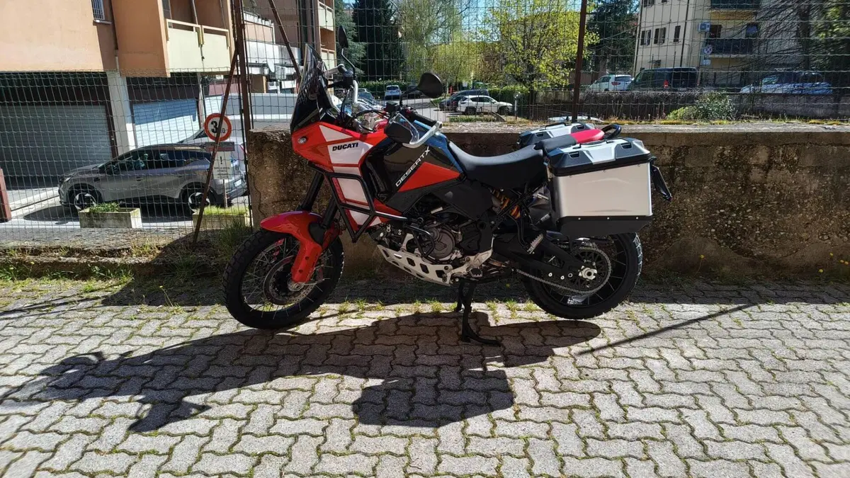 Ducati DesertX Discovery (2025)  (4)