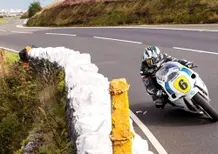 Classic TT: Michael Dunlop trionfa anche nel Senior. Terza vittoria in questa edizione