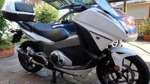 Honda Integra 750 DCT Sport (2018 - 20)  (2)