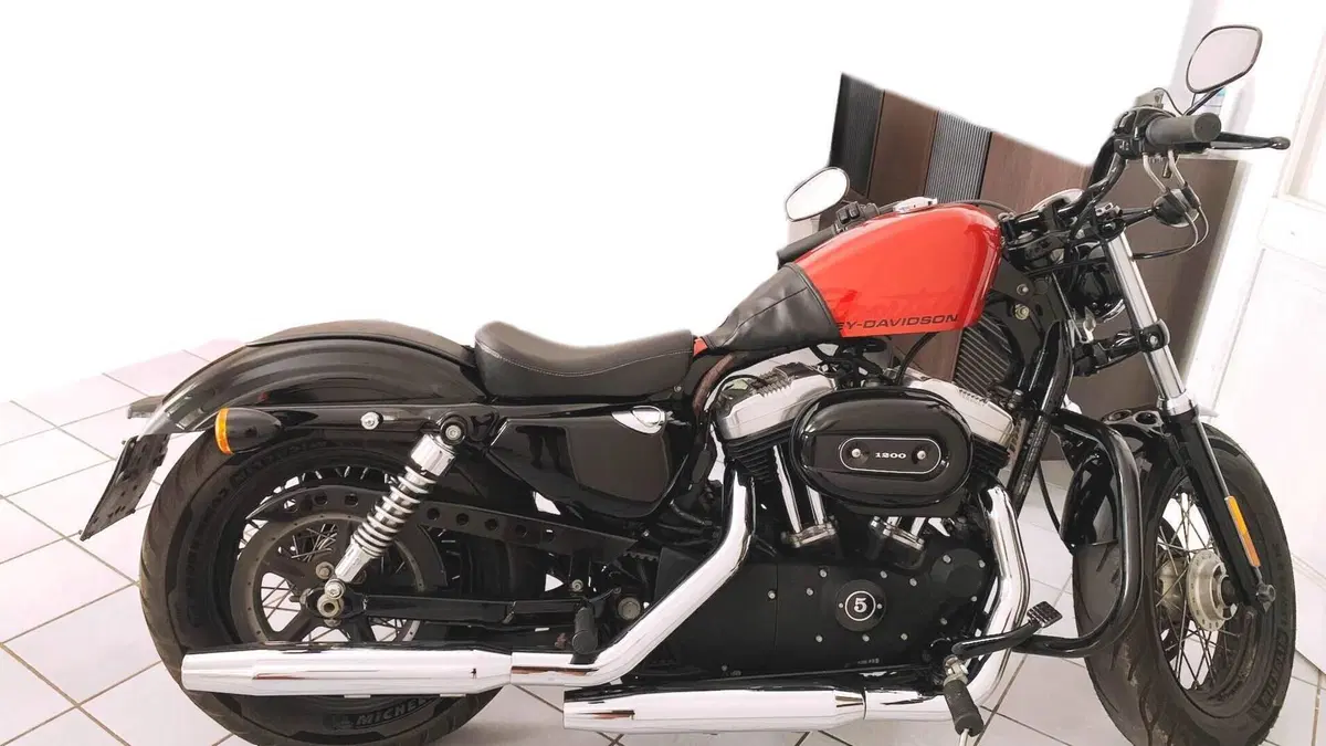 Harley-Davidson 1200 Forty-Eight (2010 - 15) 