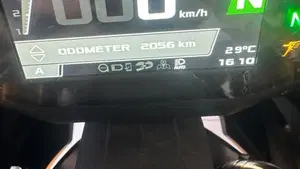 Aprilia RS 660 Extrema (2023 - 24)  (8)