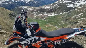 KTM 890 Adventure R (2023 - 24)  (5)