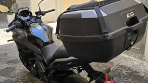 Kawasaki Versys 650 (2025 - 26)  (2)