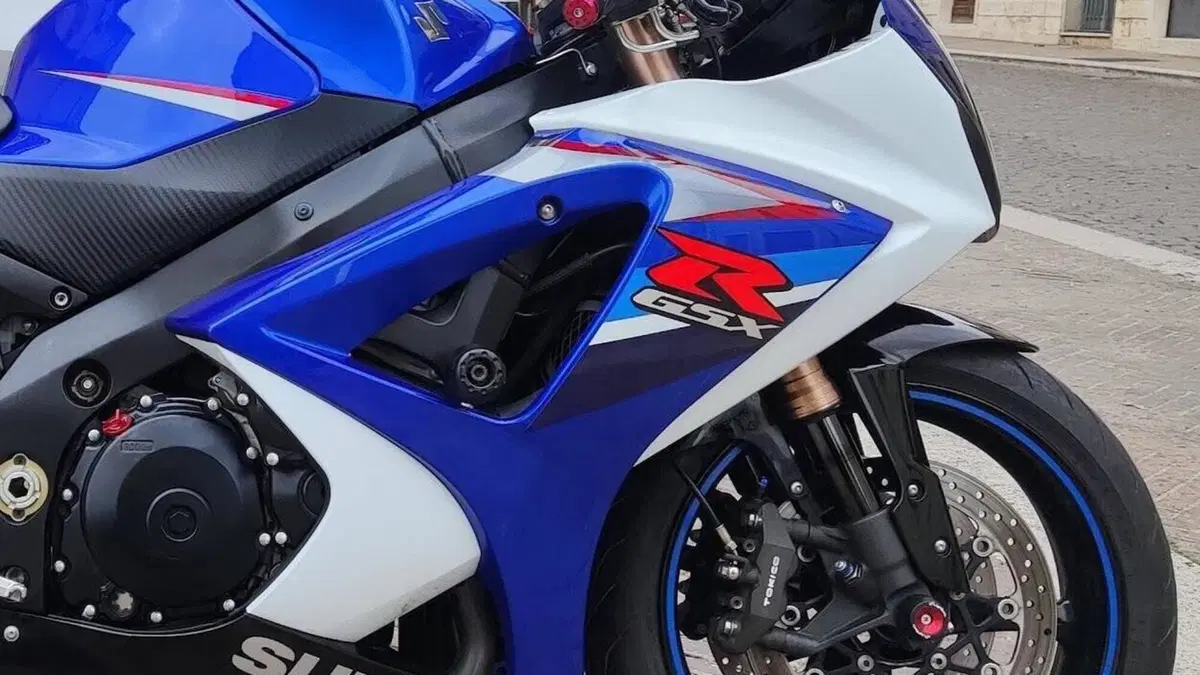 Suzuki GSX-R1000 (2006 - 08)  (9)